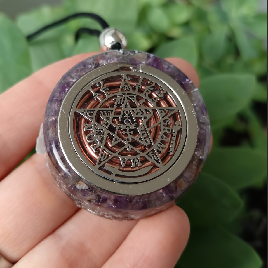 Orgonita tetragramaton amatista